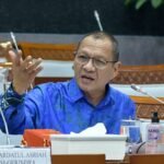Biaya Haji 2026 Disebut Turun, DPR RI Minta Lebih Besar Penurunan DPR dan Kementerian Haji mulai bahas biaya haji 2026. BPIH turun Rp1 juta. Pantau update pembahasan dan jadwal pelunasan jemaah lewat Live Update Haji 2026.
