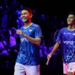 Hasil Final French Open 2025: Sempat Unggul, Fajar/Fikri Tumbang di Tangan Kim/Seo Fajar Alfian/Muhammad Shohibul Fikri gagal meraih gelar juara di final French Open 2025 setelah dikalahkan pasangan Korea Kim Won-ho/Seo Seung-jae dengan skor 21-10, 13-21, 12-21 di Glaz Arena, Prancis.