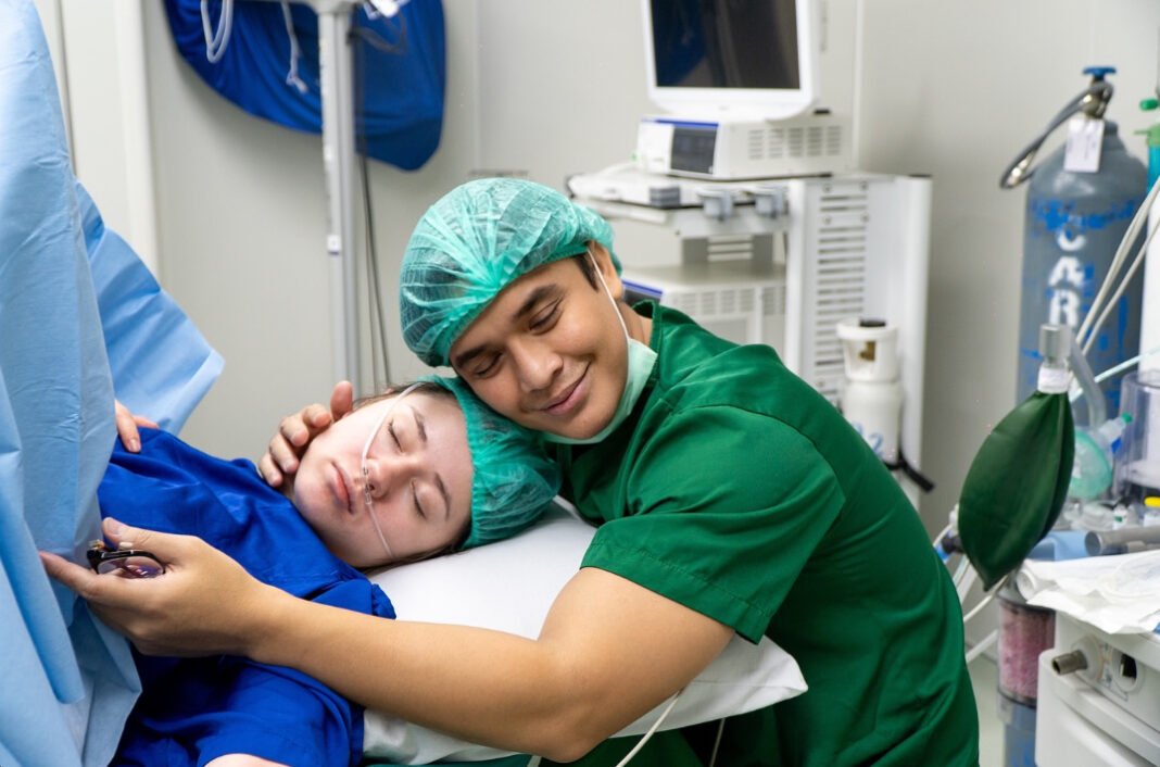 Billy Syahputra resmi jadi ayah.