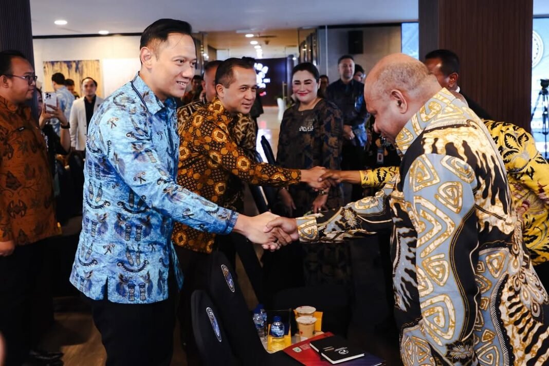 AHY Tegaskan Penyelesaian Trans-Papua Jadi Kunci Pemerataan Pembangunan di Kawasan Timur