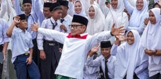 Menko PM Soroti Minimnya Perhatian terhadap Infrastruktur Pesantren Sepuluh Tahun Terakhir