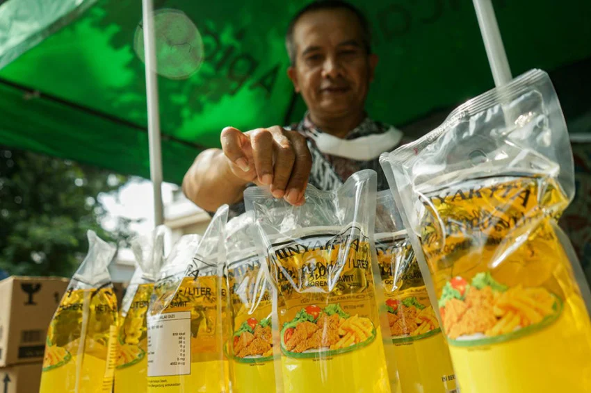 MinyaKita Kabar Gembira! Pemerintah Tambahkan MinyaKita dalam Bantuan Pangan