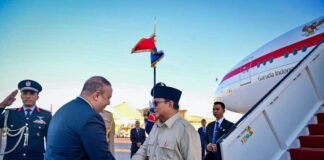 Presiden Prabowo Subianto menegaskan Indonesia siap mengirim pasukan penjaga perdamaian ke Gaza usai menghadiri KTT Perdamaian Sharm El-Sheikh di Mesir.