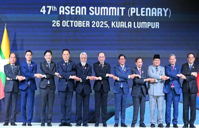 Screenshot 2025-10-27 000029 Dalam KTT ASEAN ke-47 di Kuala Lumpur, Presiden Prabowo Subianto menegaskan pentingnya persatuan ASEAN sebagai strategi menghadapi ketegangan global dan memperkuat transformasi ekonomi kawasan.