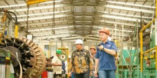 Wamenaker Ferry Dorong Perusahaan Ciptakan Lingkungan Kerja Nyaman dan Produktif Wamenaker Afriansyah Noor atau Ferry dorong perusahaan ciptakan lingkungan kerja nyaman