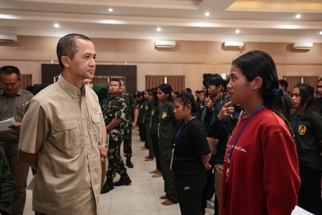 Mentrans Iftitah Tinjau Pelatihan Komcad Transmigran di Bandung Kementerian Transmigrasi Beri Kesempatan Ratusan Komcad Transmigran Magang ke Jepang