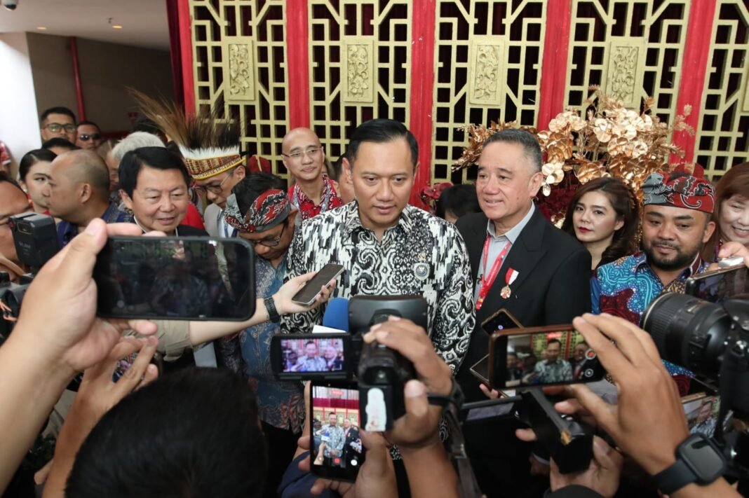 AHY Dorong Konektivitas Nasional Melalui Penguatan Transportasi Laut dan Udara AHY Dorong Penguatan Konektivitas Antarpulau untuk Percepat Pembangunan Nasional