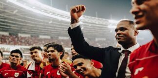 Timnas Indonesia masih berpeluang lolos ke Piala Dunia 2026. Simak skenario lengkap, jadwal pertandingan, dan peluang skuad Garuda di babak keempat Kualifikasi Zona Asia.