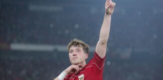 Prediksi susunan pemain Indonesia vs Irak pada Kualifikasi Piala Dunia 2026. Calvin Verdonk dan Ole Romeny diprediksi starter. Simak formasi, jadwal, dan analisis taktik Patrick Kluivert.