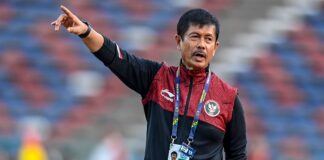 Indra Sjafri memulangkan tiga pemain Timnas U-23 jelang laga uji coba melawan Mali. Ia menegaskan keputusan dibuat karena kebutuhan performa jangka pendek.