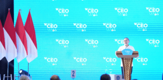 Zulhas paparkan program makan bergizi di Kompas 100 CEO Forum 2025