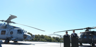 Presiden Prabowo Subianto menegaskan penguatan kerja sama pertahanan Indonesia–Australia saat kunjungan kenegaraan di Sydney. Dalam pertemuan dengan PM Anthony Albanese, Prabowo menyoroti pentingnya good neighbour policy untuk keamanan kawasan.