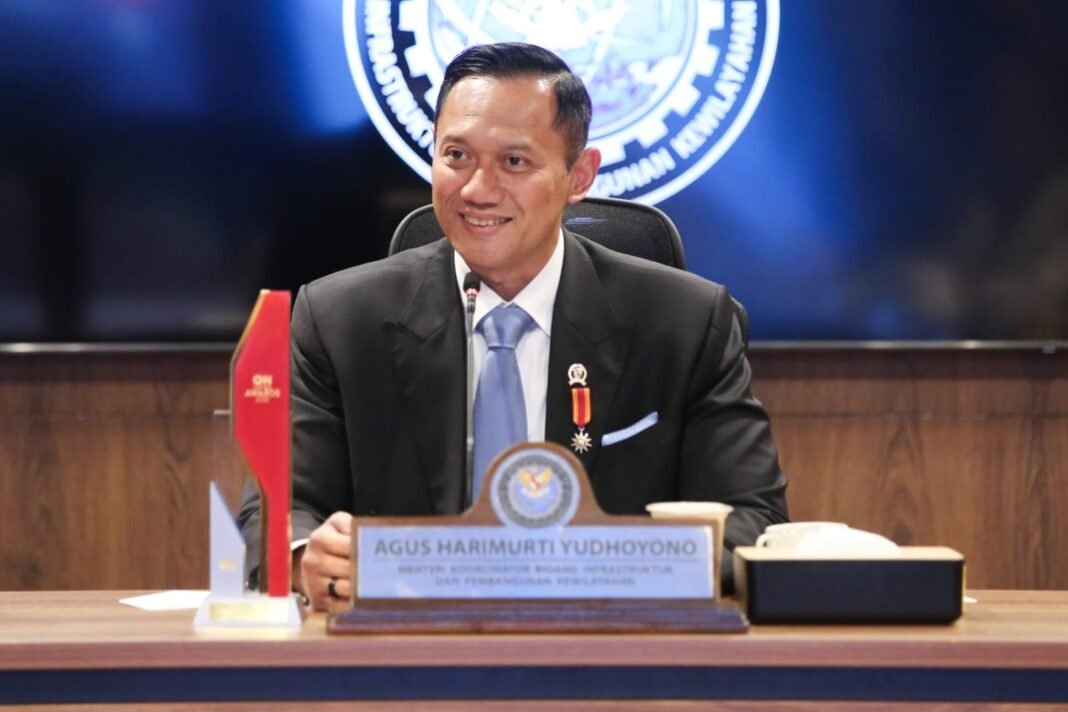 Menko AHY Raih Leadership Award, Tekankan Pentingnya Sinergi antara Prosperity dan Sustainability