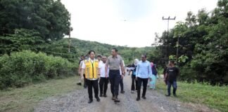 AHY meninjau pembangunan Jalan Lingkar Utara Flores
