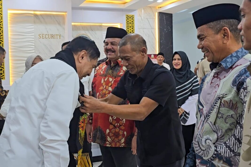 Menko Polkam Djamari Chaniago bertemu pimpinan DPRA bahas revisi UU Pemerintahan Aceh