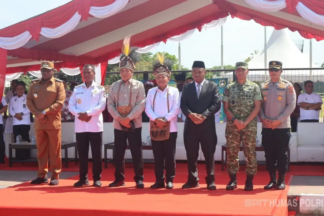 Menko Polkam Puji Kerukunan dan Toleransi di Papua Selatan Saat Hadiri Parade Natal 2025
