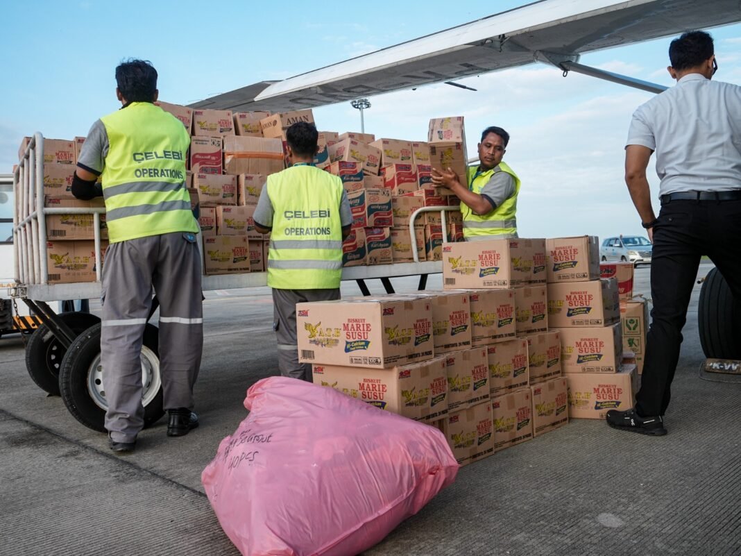 Menko Muhaimin Tinjau Gayo Lues, Pastikan Distribusi Bantuan ke Wilayah Terisolir