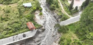 Kembali ke Sumatra, Menko IPK AHY Fokus Pemulihan Akses Logistik Pascabencana
