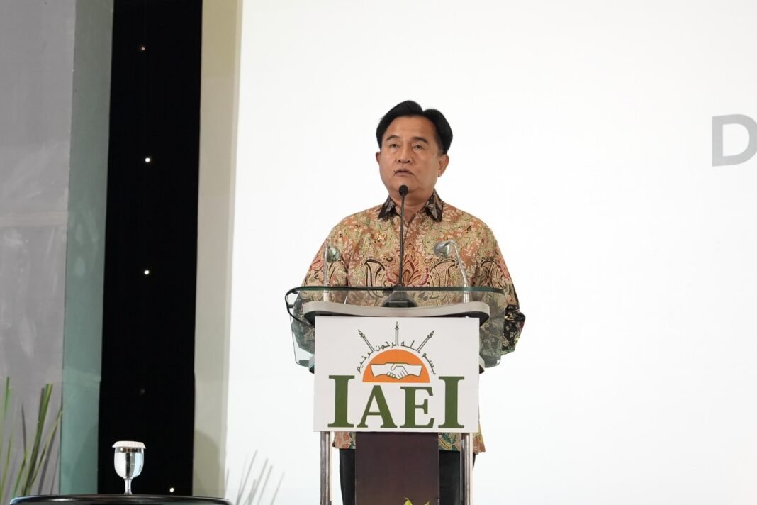 Menko Yusril Ihza Mahendra Tegaskan Syariah Pilar Pembentukan Hukum Nasional