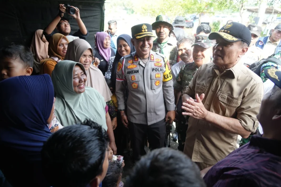 Tinjau Banjir Aceh, Menko Polkam Djamari Terkejut Permukiman Warga Berubah Jadi 4 Sungai