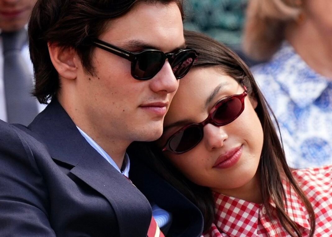 Hubungan Dua Tahun Olivia Rodrigo dan Louis Partridge Dikabarkan Berakhir.