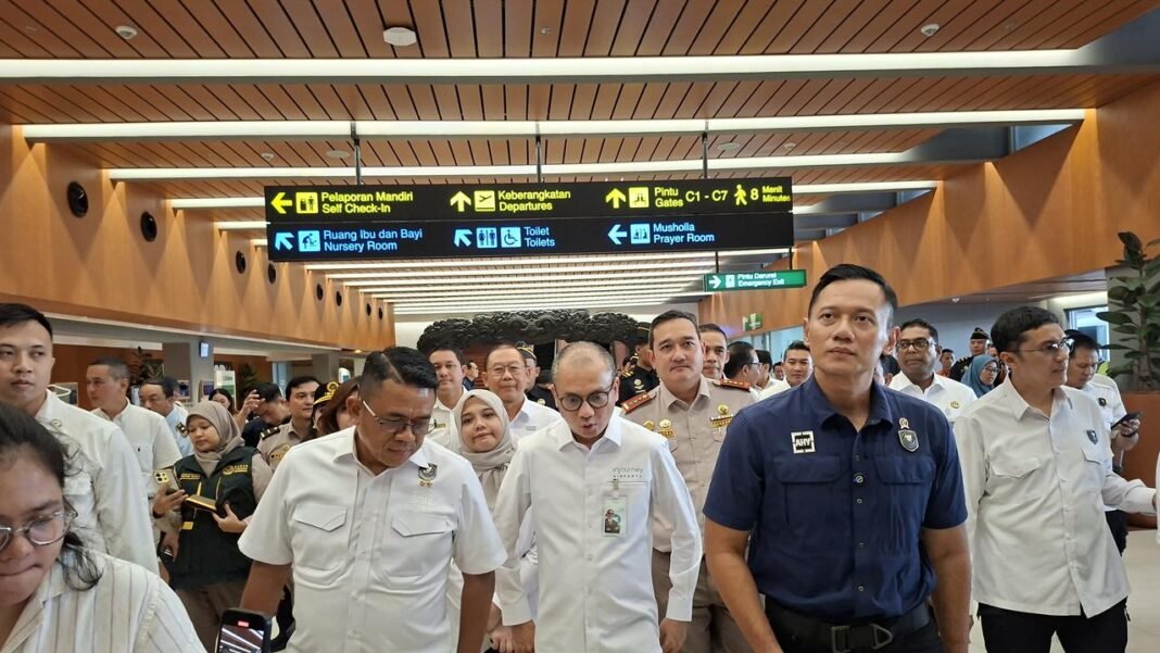 Pastikan Berjalan Lancar, Menko AHY Cek Kesiapan Angkutan Natal dan Tahun Baru di Bandara Soekarno-Hatta