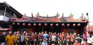 Serahkan SHM Vihara Dewi Welas Asih, AHY: Negara Jamin Rumah Ibadah