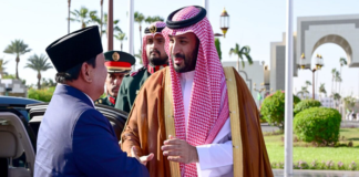 Presiden Prabowo berbicara dengan Putra Mahkota MBS bahas dukungan untuk Indonesia dan rencana pembangunan Perkampungan Haji bagi jemaah Indonesia.