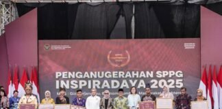 Muhaimin Iskandar anugerahkan Inspiradaya 2025 kepada 20 SPPG role model nasional.