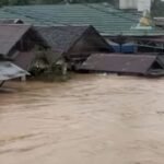 Gubernur Kalimantan Selatan H Muhidin menetapkan status siaga banjir di enam kabupaten. Pemprov Kalsel memperkuat koordinasi lintas instansi untuk penanganan cepat bencana.