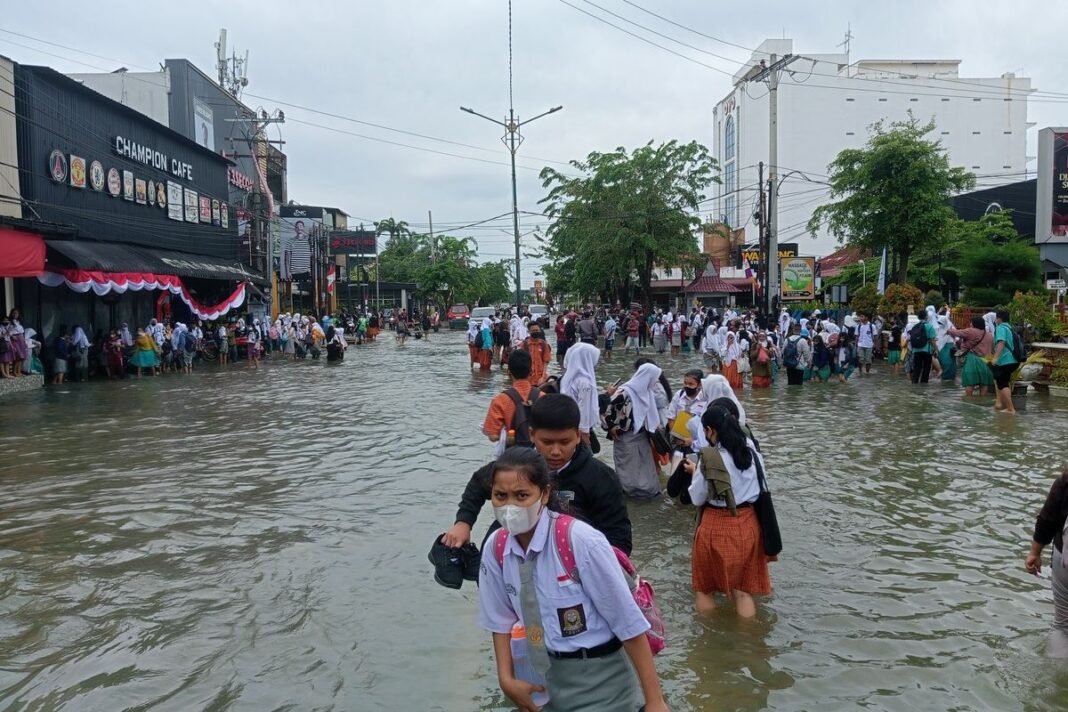 Banyak Warga yang Terabaikan, Fraksi Demokrat DPRD Medan Kritisi Penanganan Banjir