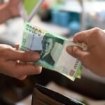 Belajar dari Kasus Roti'O: Menolak Pembayaran Tunai Bisa Dipidana, Ini Aturan Lengkapnya!