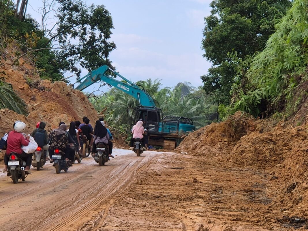 Pemulihan Pasca Bencana, Kementerian PU Fokus Pulihkan Akses Jalan dan Jembatan di Aceh