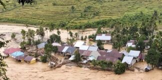 Soal Penanganan Bencana di Sumatera, Legislator Demokrat Beri Catatan kepada Pemerintah Komisi V DPR RI mendesak Kementerian PKP mempercepat penanganan rumah rusak akibat bencana. Total 37.406 rumah terdampak banjir. Legislator juga mendorong evaluasi lokasi perumahan agar tidak berada di kawasan rawan bencana.
