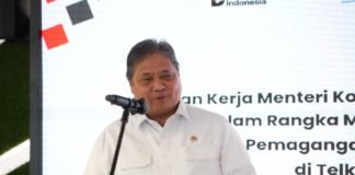 IHSG Anjlok, Airlangga Jadikan Momentum Reformasi Pasar Modal