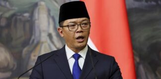 WNI Jadi Korban Pembajakan di Gabon, RI Perkuat Koordinasi dengan China Indonesia berkoordinasi dengan China setelah sejumlah WNI menjadi korban penculikan bajak laut di perairan Gabon. Pemerintah memantau perkembangan kasus secara intensif.