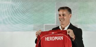 Dikenalkan sebagai Pelatih Timnas Indonesia, John Herdman Tegaskan Kewenangan Penuh dalam Pemilihan Pemain