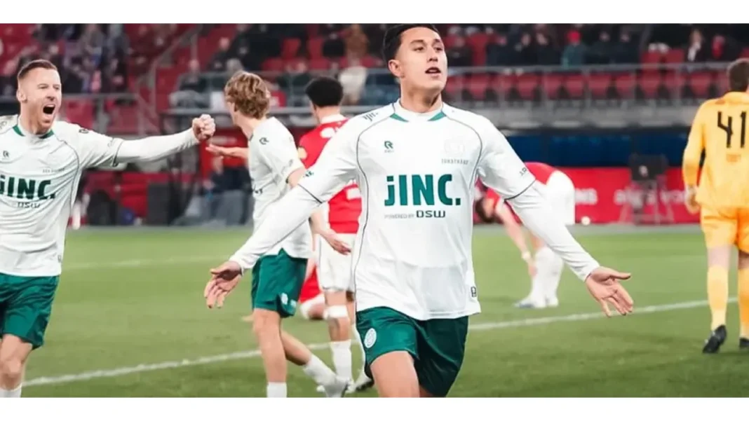 Miliano Jonathans Cetak Gol Penyelamat, Excelsior Tahan Imbang AZ Alkmaar