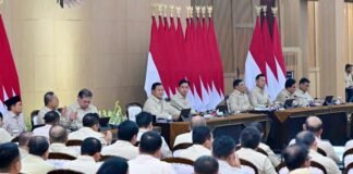 Presiden Prabowo Beri Taklimat Awal 2026, Menko AHY Tegaskan Pemerintah Bekerja untuk Rakyat