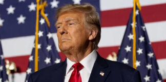 Donald Trump akan menggelar rapat perdana Board of Peace (BoP) pada 19 Februari 2026 di Washington. Mensesneg Prasetyo Hadi menyebut Presiden Prabowo berencana hadir.