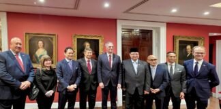 Menko Airlangga Teken Kemitraan Ekonomi Indonesia–Inggris di London