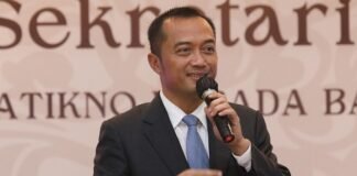 Mensesneg Prasetyo Hadi mewakili Presiden Prabowo menyampaikan harapan agar pers nasional makin profesional dan bertanggung jawab, serta menghindari hoaks dan disinformasi pada peringatan HPN 2026.