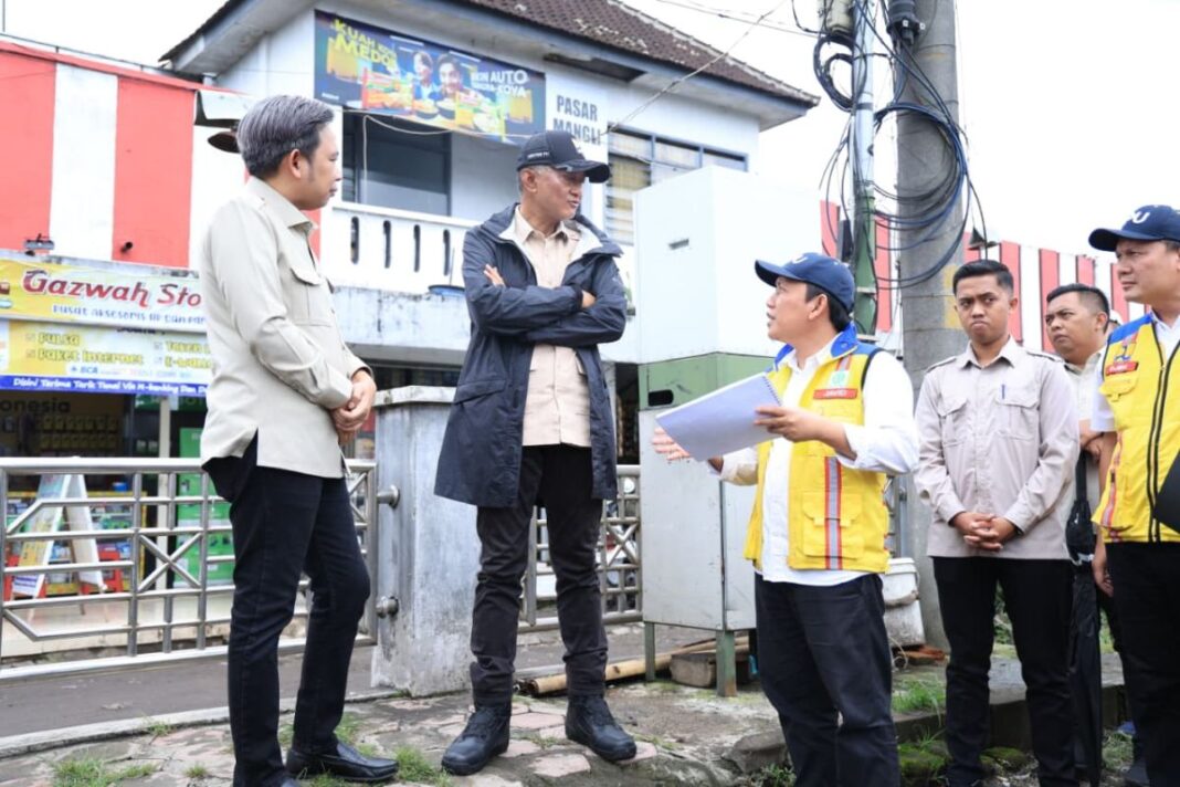 Kunjungi Jember, Menteri PU Pastikan Percepatan Pembangunan 50 Bendung dan Revitalisasi Pasar