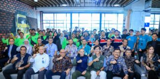 Peduli Lingkungan, Wamenaker Dorong Green Jobs di Bandung untuk Kelola Sampah Organik dan Ciptakan Lapangan Kerja