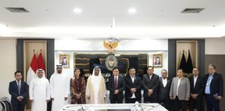 Menko Yusril dan Dubes UEA Bahas Visa Bebas dan Rute Penerbangan Baru