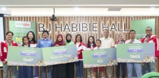 Dukung Pendidikan Indonesia, Grab dan BenihBaik Serahkan Beasiswa GrabScholar kepada 2.316 Pelajar