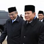 Menteri ESDM Bahlil Lahadalia mendampingi Presiden Prabowo bertemu Donald Trump di Washington DC. RI jajaki kerja sama energi, investasi, hilirisasi, dan NZE 2060.