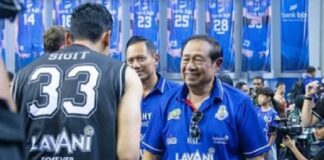 SBY merayakan rekor tak terkalahkan LavAni di babak penyisihan Proliga 2026 usai menang 3-0 atas Samator. Ia optimistis ke Grand Final, namun mengingatkan “bola itu bundar” dan meminta aturan PBVSI lebih konsisten.