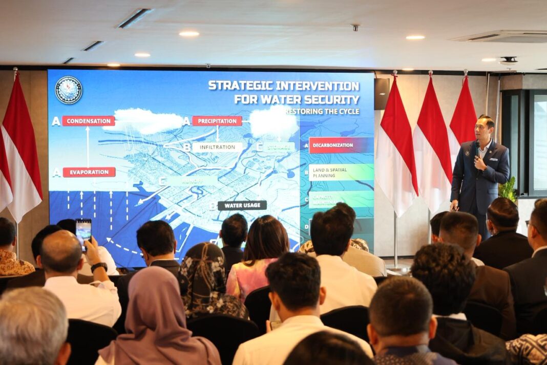 Tak Hanya Pangan dan Energi, AHY Dorong Swasembada Air