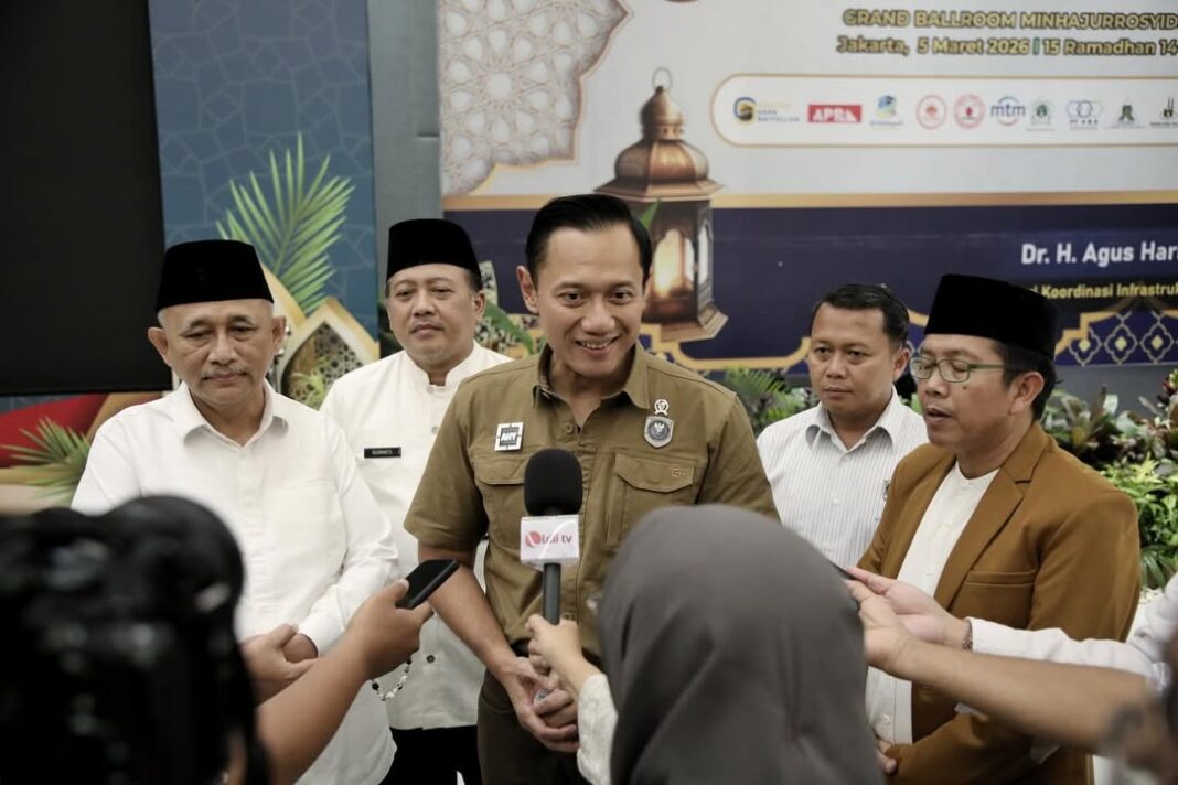 Kuliah Umum di Pesantren, AHY Tekankan Pendidikan Kunci Kemajuan Bangsa